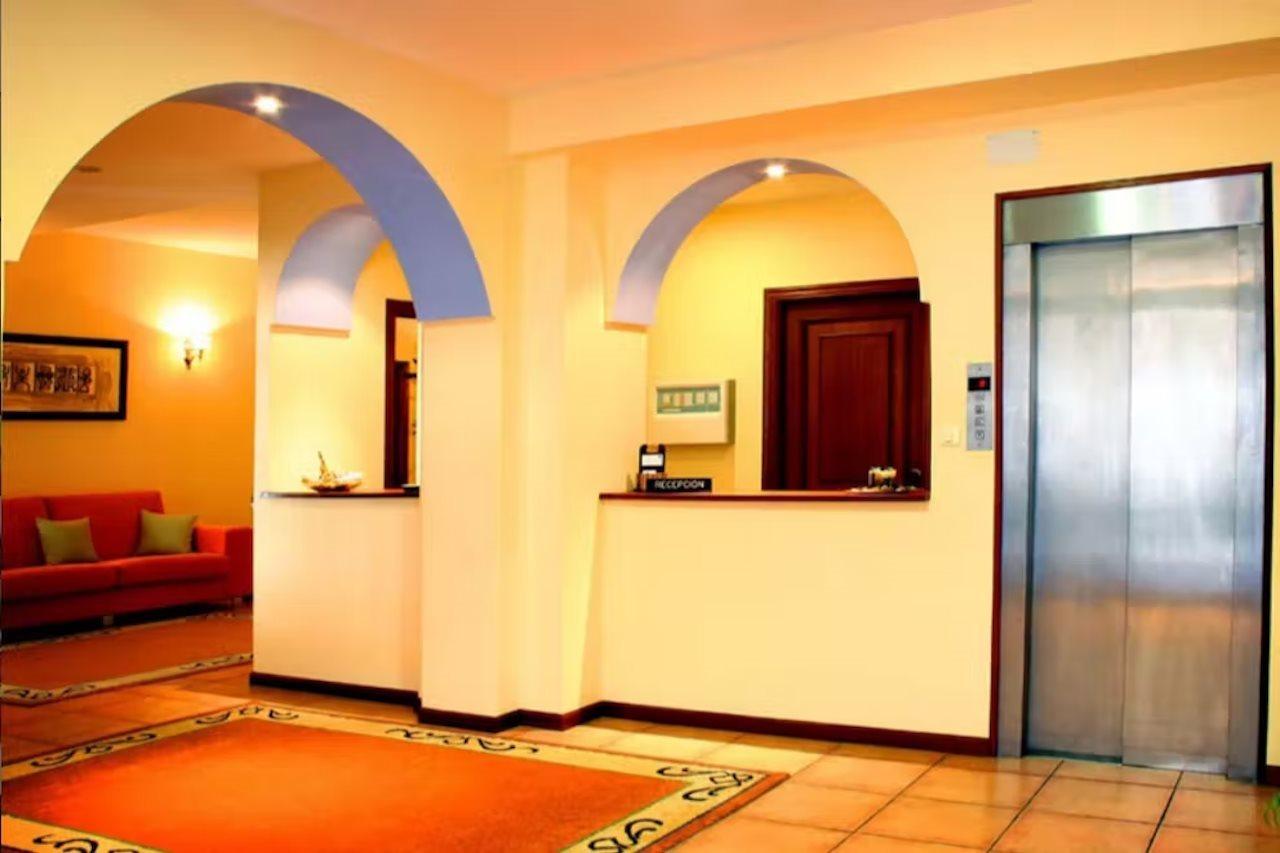 Hotel Las Vinas Arteixo Dış mekan fotoğraf