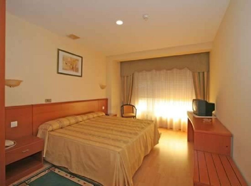 Hotel Las Vinas Arteixo Dış mekan fotoğraf